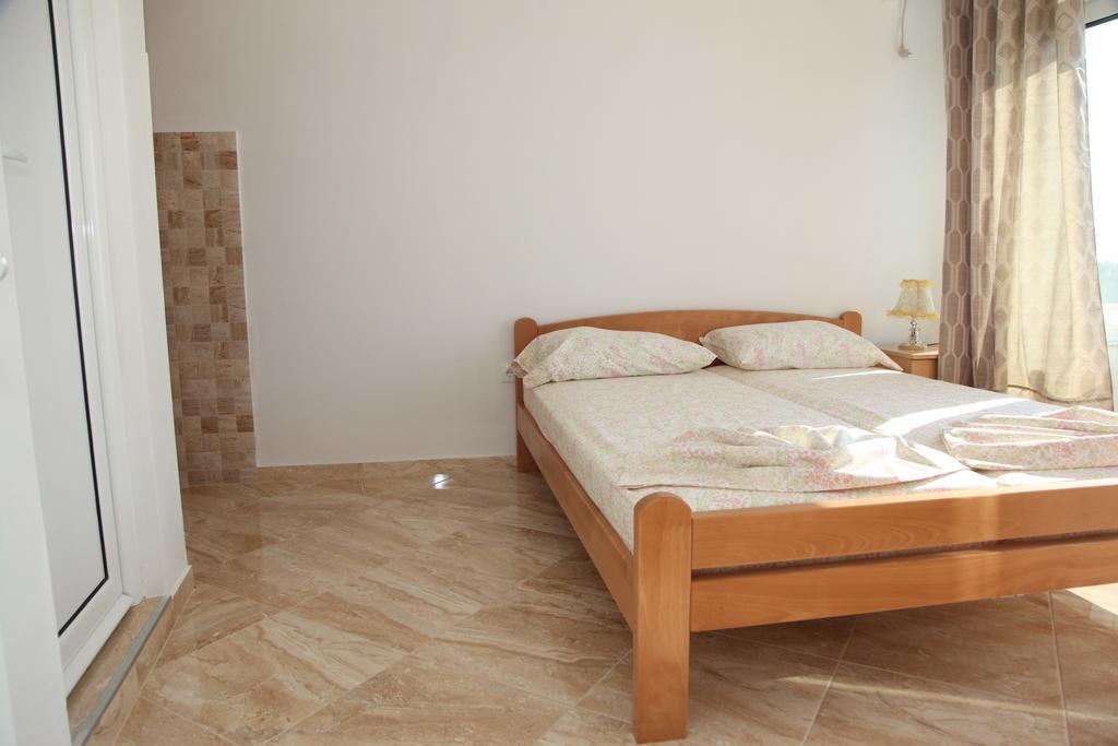 Sand And Sea Apartments Ulcinj Exterior foto